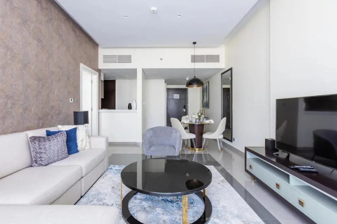 Simply Comfort In Damac Majestine 두바이 아파트