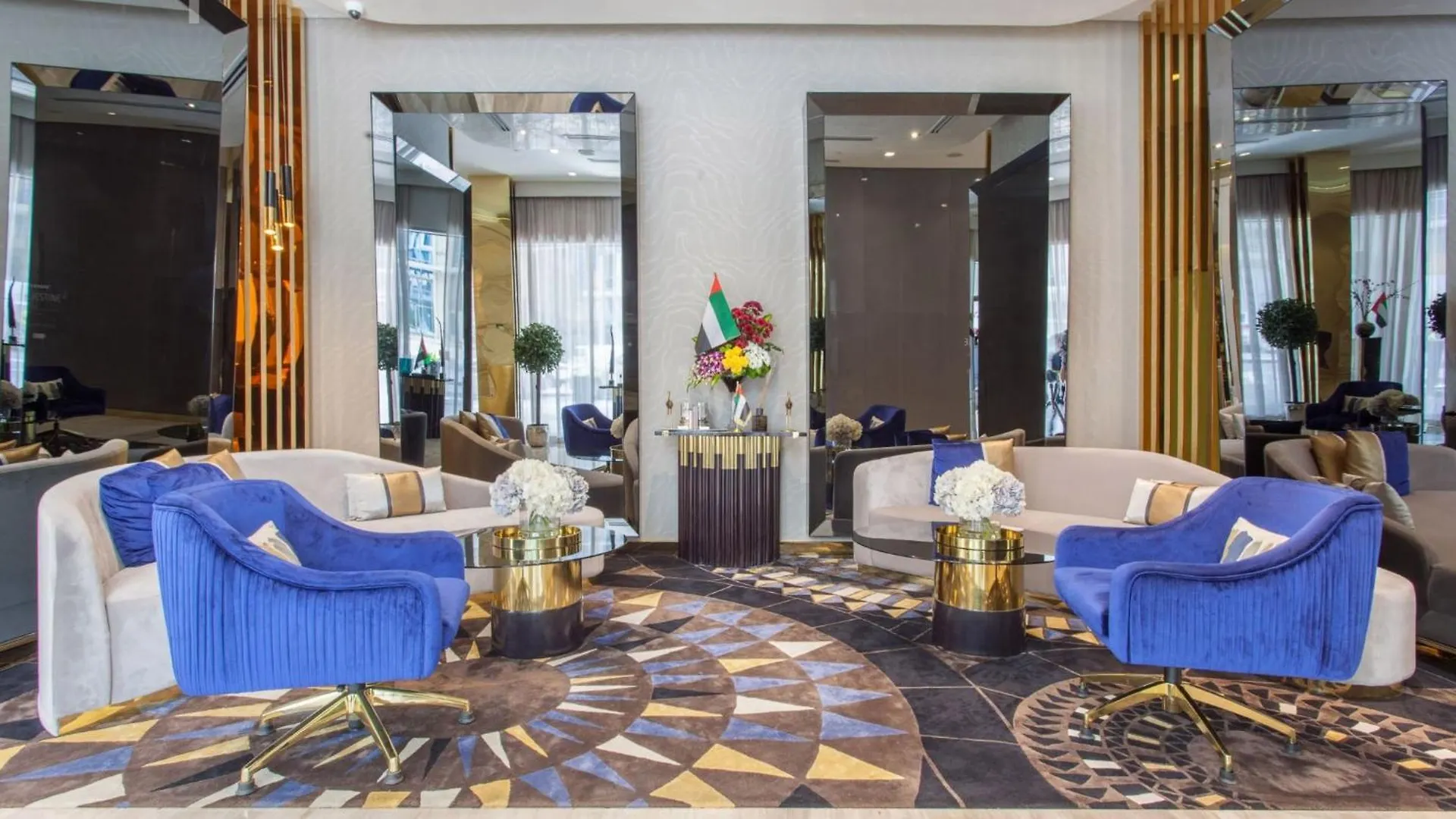 Apartment Simply Comfort In Damac Majestine Dubai United Arab Emirates